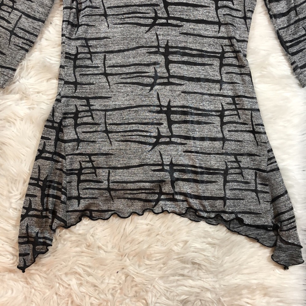 Joseph Ribkoff Shimmer Geometric Asymmetrical Top - Picture 8 of 11